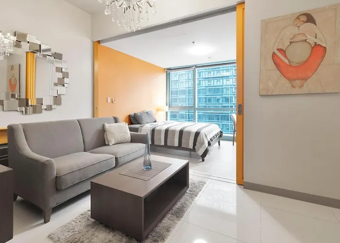 Apartamento Stylish In Bgc Near Uptown Mall And St Lukes *