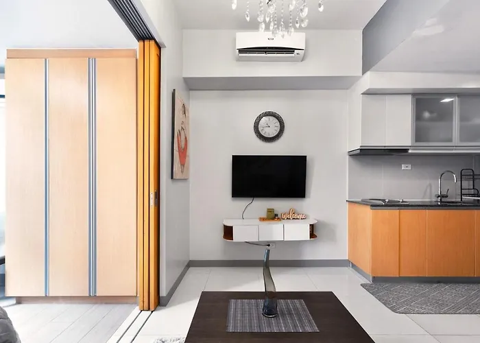 Stylish In Bgc Near Uptown Mall And St Lukes Apartamento