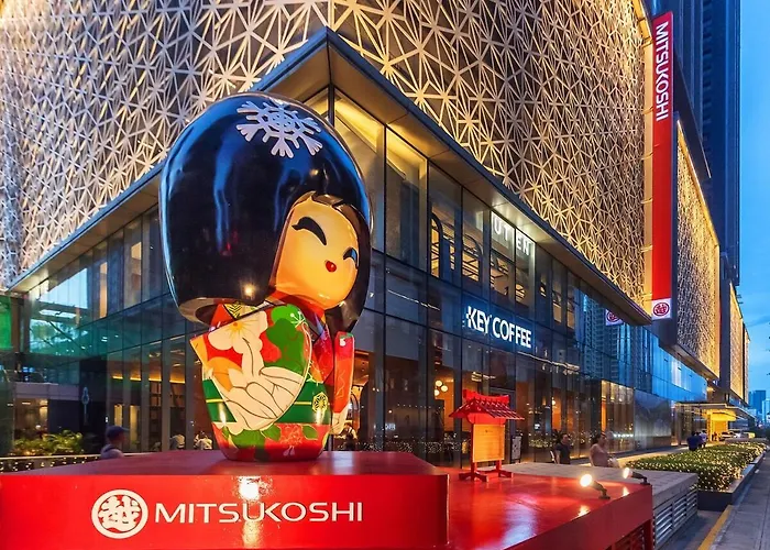 Stylish In Bgc Near Uptown Mall And St Lukes